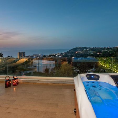 Flyviewflatsgold Privatehottub With Seaview Lägenhet Ixia  Exteriör bild